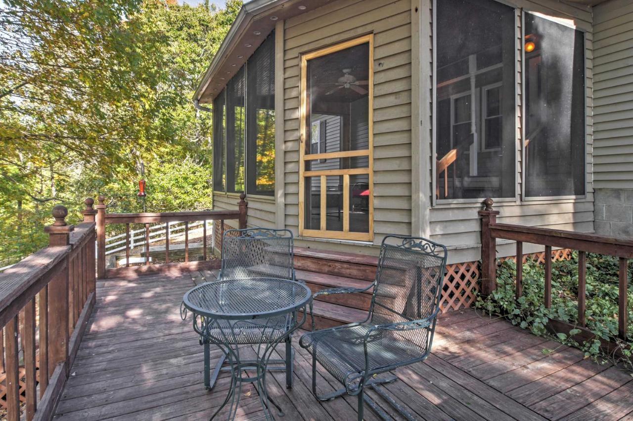 Captivating Cadiz Hideaway With Deck On Lake Barkley Bagian luar foto